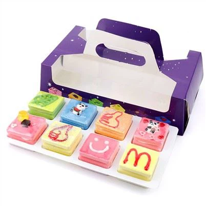 Kylpypommijuhlat suosii