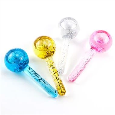 Kasvojen kylmä maapallo hierontatyökalulle