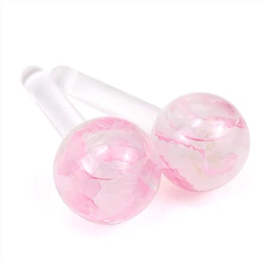 Jääpallot kasvohoidoille jäähdytys