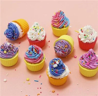 Parhaat orgaaniset cupcake -kupla -kylpypommit
